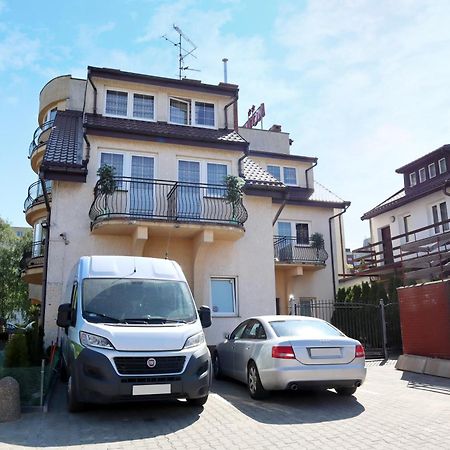 Motel Arkadia Koszalin Bagian luar foto