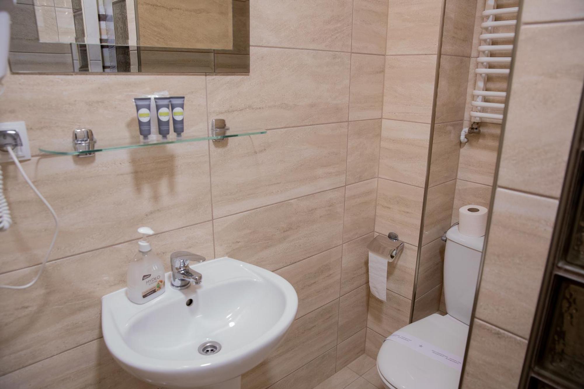 Motel Arkadia Koszalin Bagian luar foto