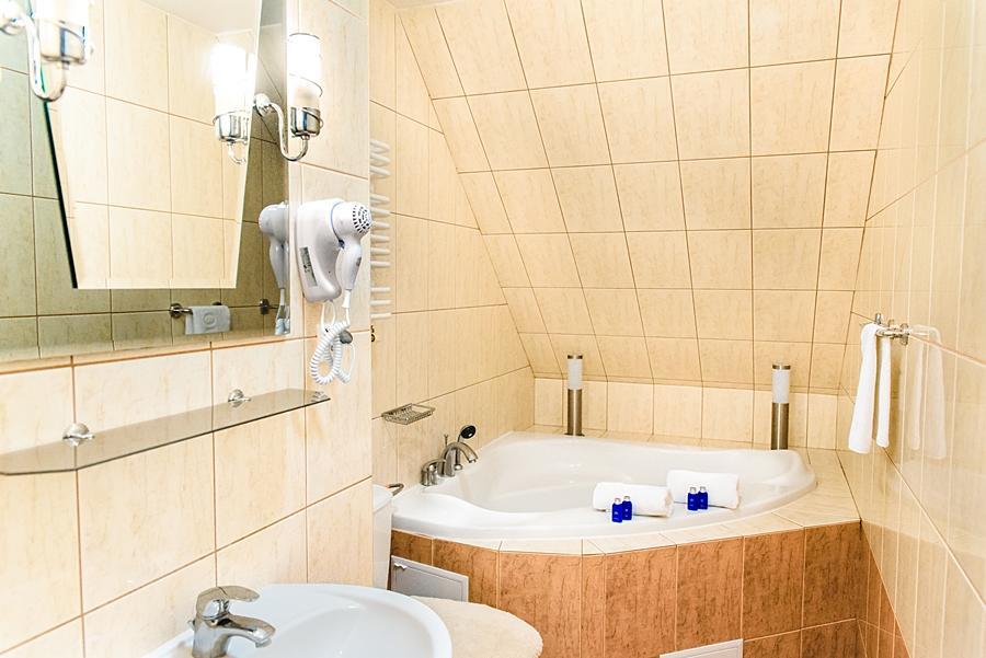Motel Arkadia Koszalin Bagian luar foto